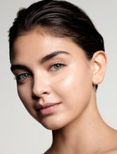 Load image into Gallery viewer, Maple | Skin Concealer
